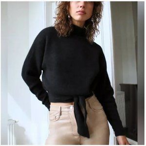 Aritzia Wilfred Black Lorin Tie Waist Alpaca/Wool Sweater